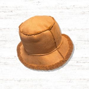 Redmond Suede Sherpa Bucket Hat NWOT
